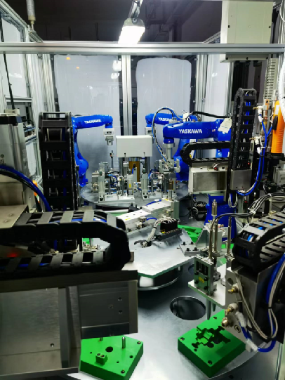 奇瑞电子换挡器全自动装配测试线，EOL工位包含3台安川GP8机器人，一台用于上下料，两台用于同时测试和标定